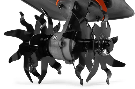 32 noże o specjalnym kształcie