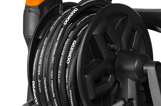 Wzmocniony wąż wysokociśnieniowy