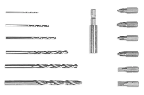 12 akcesoriów w zestawie